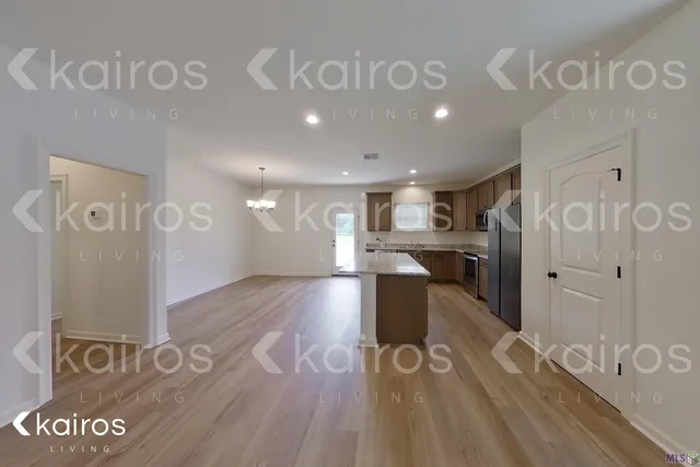 $1,995 | 104 Teddy Lane, Lafayette, LA 70507