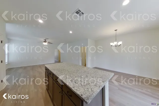 $1,995 | 104 Teddy Lane, Lafayette, LA 70507