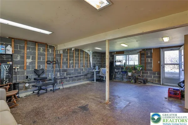 $375,000 | 212 Lea Lane, Warminster, PA 18974