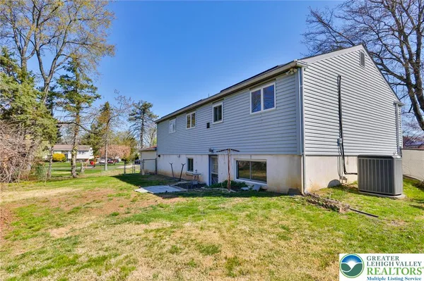 $375,000 | 212 Lea Lane, Warminster, PA 18974
