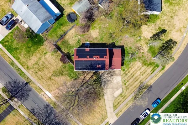 $375,000 | 212 Lea Lane, Warminster, PA 18974