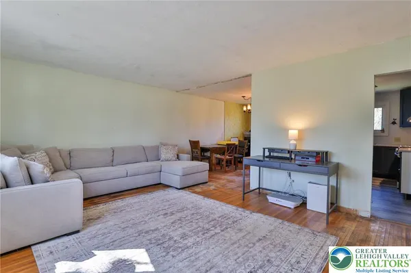 $375,000 | 212 Lea Lane, Warminster, PA 18974