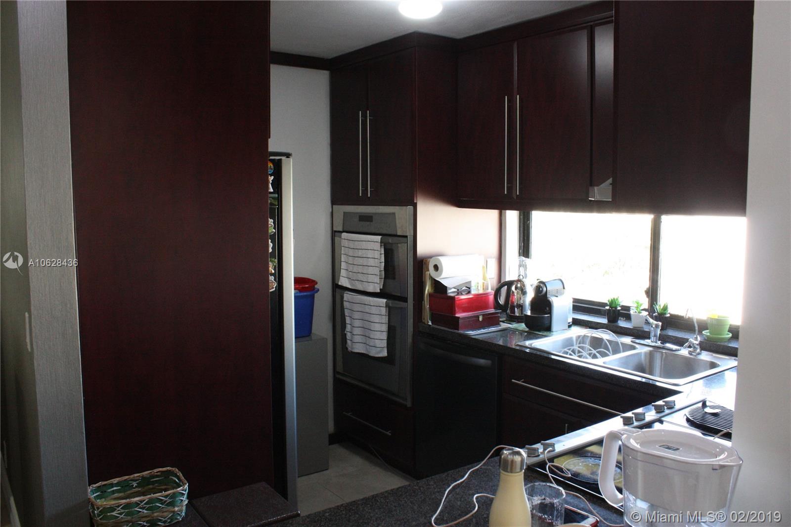 16909 North Bay Road, Unit 901 Sunny Isles Beach, FL 33160 - Photo 11 of 35