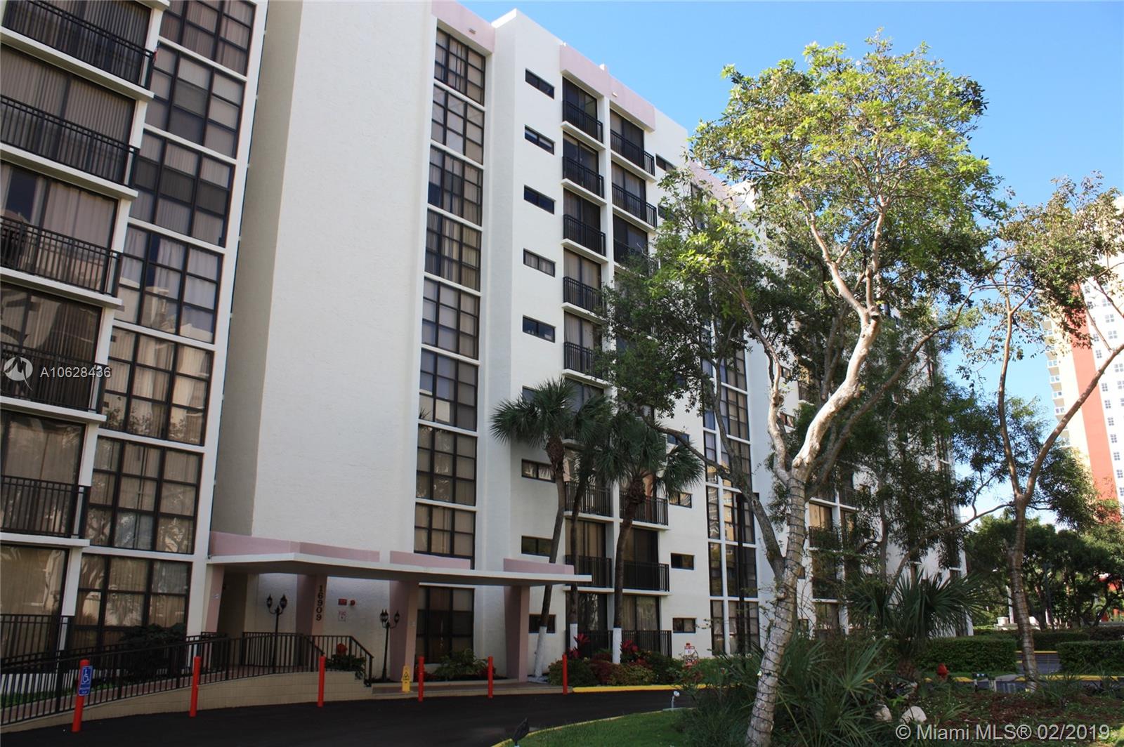 16909 North Bay Road, Unit 901 Sunny Isles Beach, FL 33160 - Photo 3 of 35