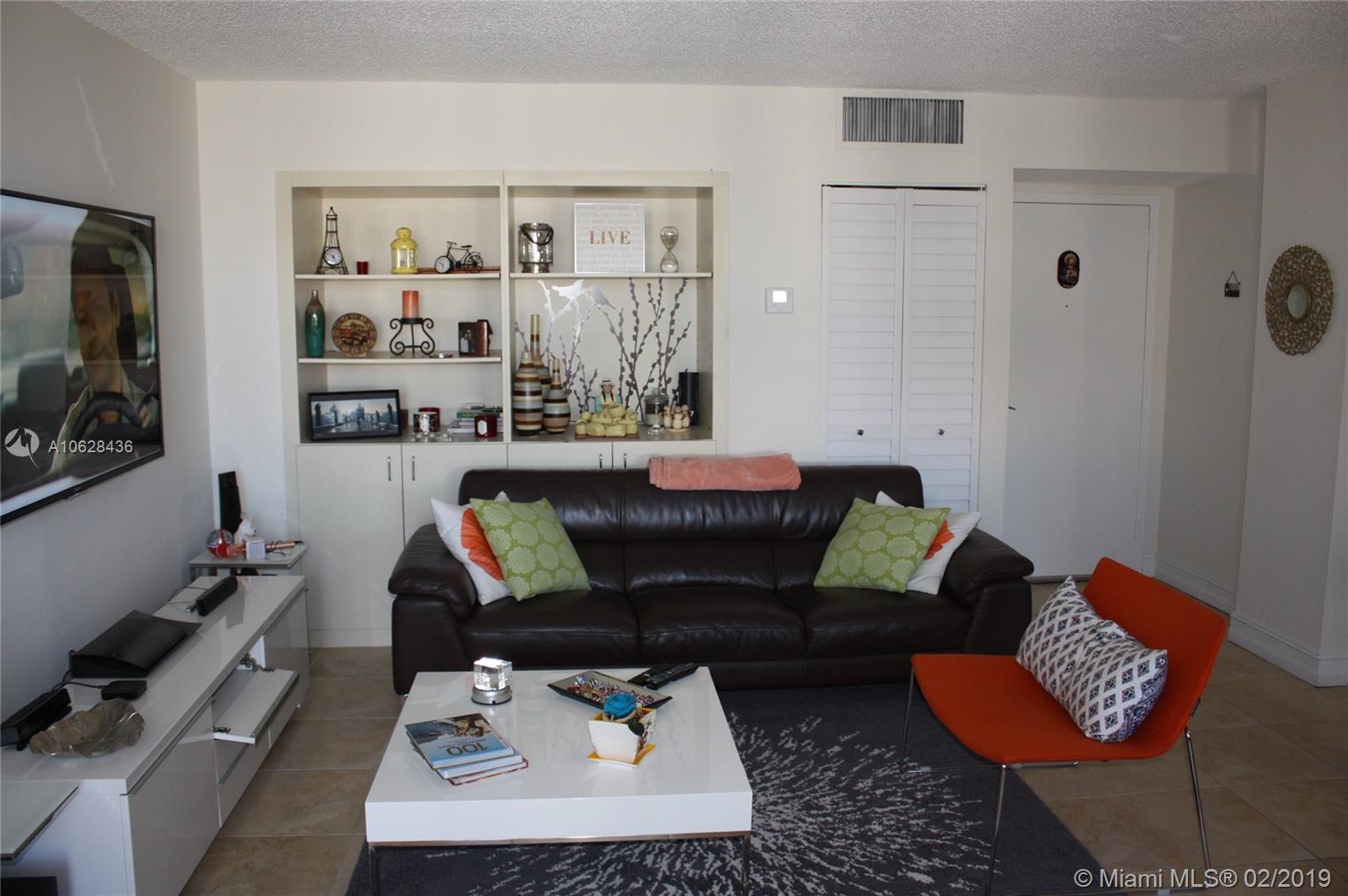 16909 North Bay Road, Unit 901 Sunny Isles Beach, FL 33160 - Photo 4 of 35