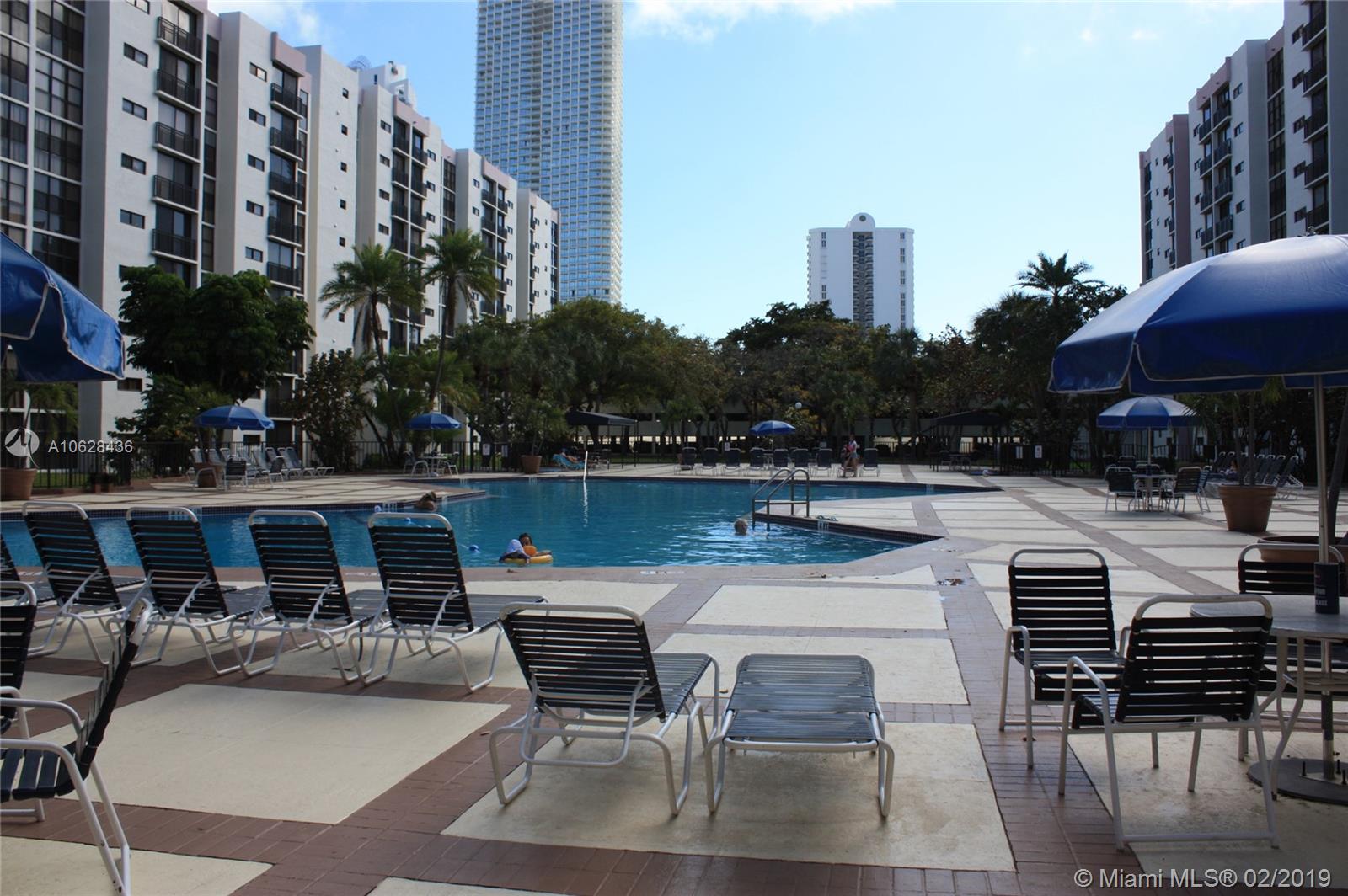 16909 North Bay Road, Unit 901 Sunny Isles Beach, FL 33160 - Photo 32 of 35