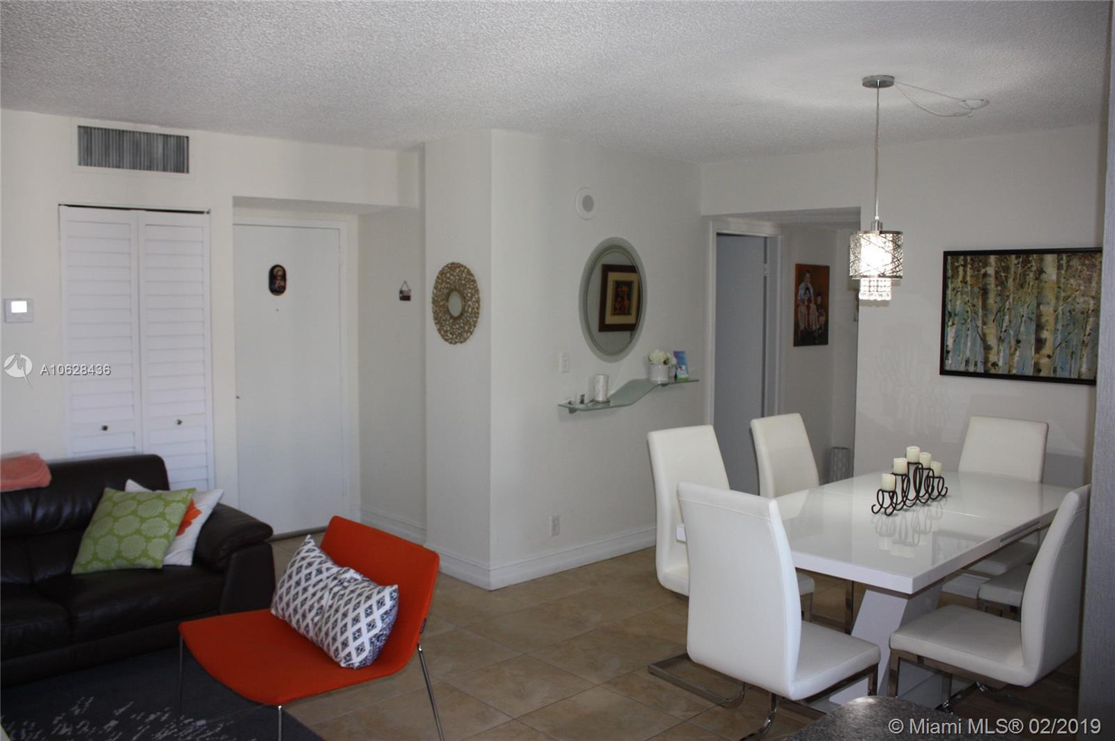 16909 North Bay Road, Unit 901 Sunny Isles Beach, FL 33160 - Photo 9 of 35