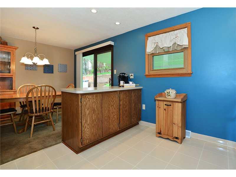 4757 Bayfield Road Allison Park, PA 15101 - Photo 8 of 19 Kitchen.