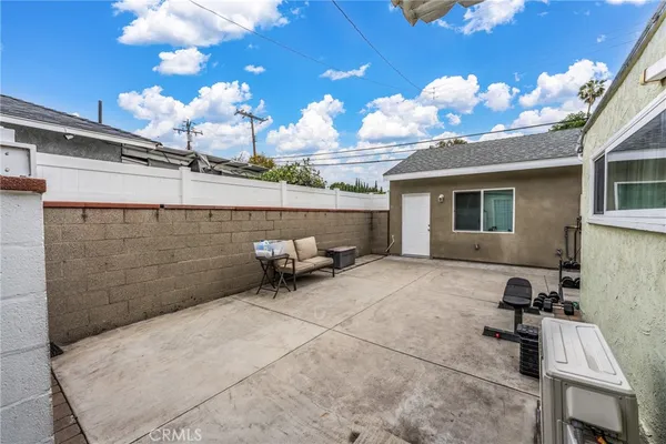 $1,250,000 | 7977 Vista Del Rosa Street, Downey, CA 90240