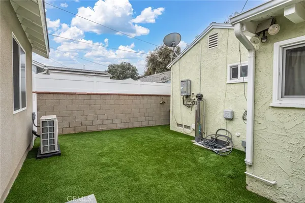 $1,250,000 | 7977 Vista Del Rosa Street, Downey, CA 90240