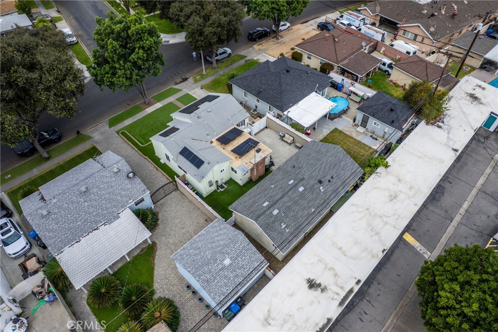 7977 Vista Del Rosa Street Downey, CA 90240 - Photo 52 of 53 an aerial view of a house with a garden