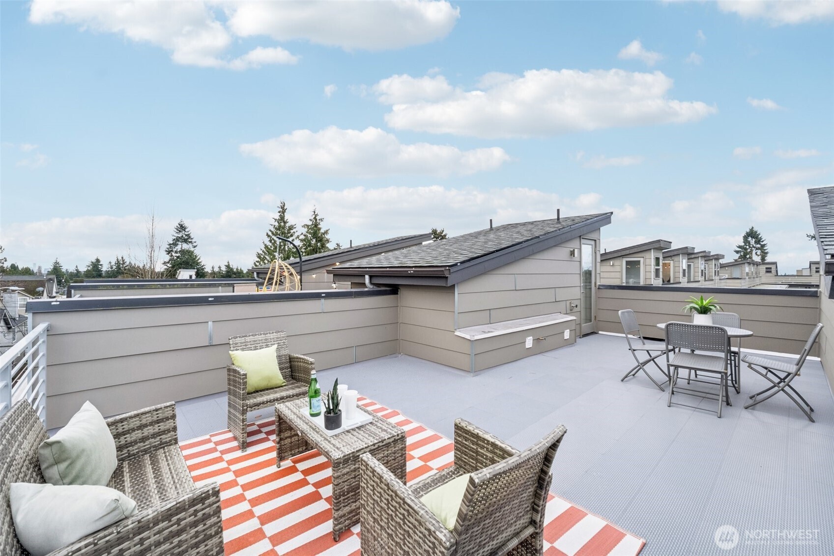 10503 Evanston Avenue North, Unit C Seattle, WA 98133 - Photo 22 of 25 a view of a terrace with furniture