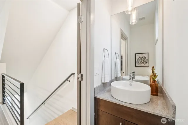 $672,500 | 10503 Evanston Avenue North, Unit C, Seattle, WA 98133