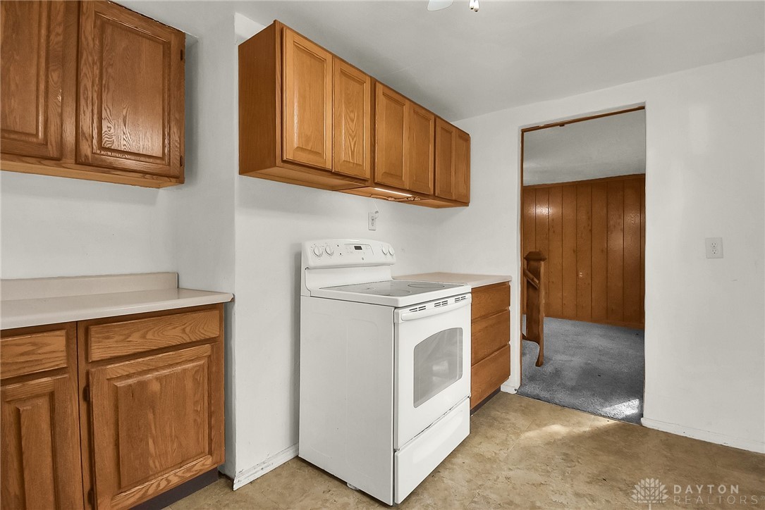 340 Queen Road Medway, OH 45341 - Photo 5 of 19 Kitchen