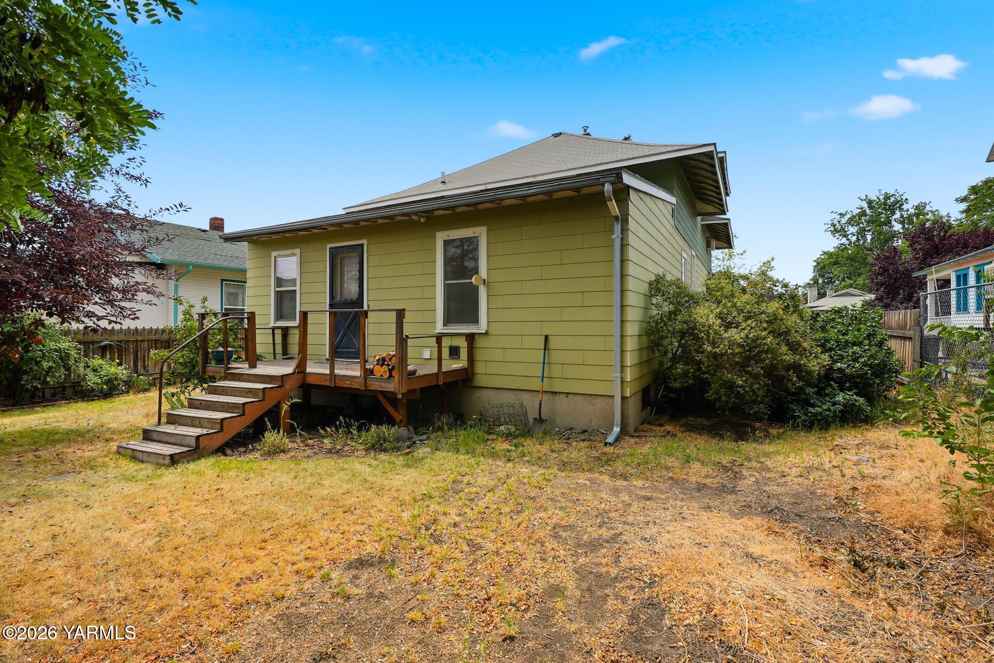 109 South 7th Street Yakima, WA 98901 - Photo 32 of 37 109 N 7th St 033
