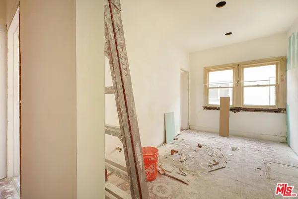 $1,495,000 | 1519 West 30th Street, Los Angeles, CA 90007