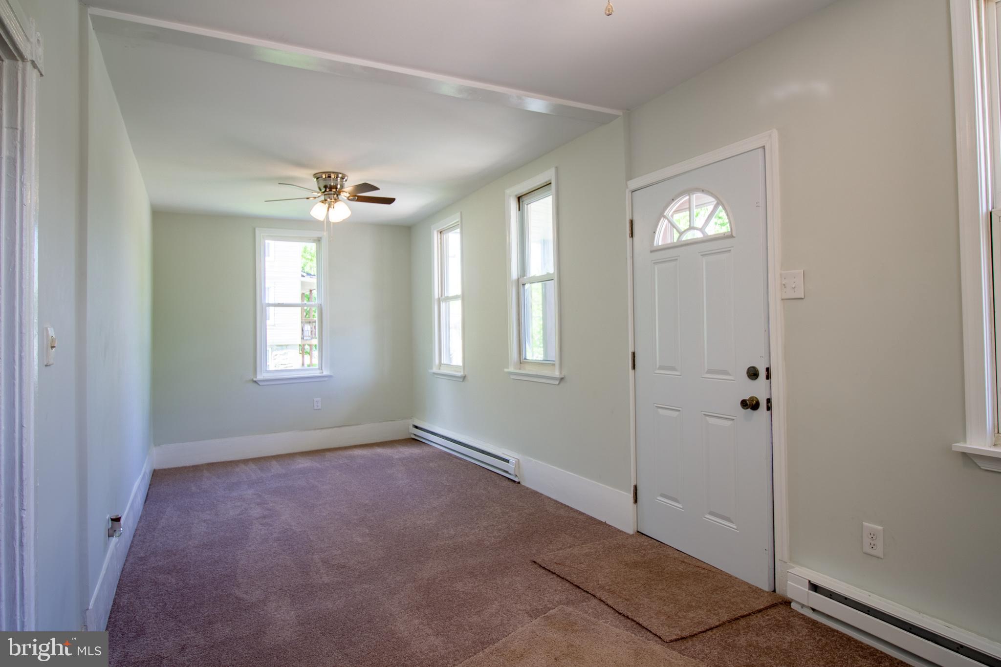 1896 Craley Road Windsor, PA 17366 - Photo 5 of 38