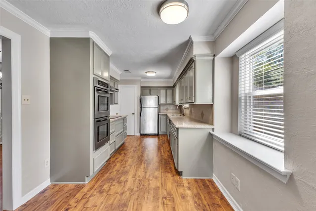 $2,000 | 8318 Amurwood Drive, Tomball, TX 77375