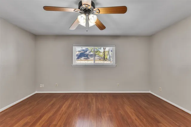 $2,000 | 8318 Amurwood Drive, Tomball, TX 77375