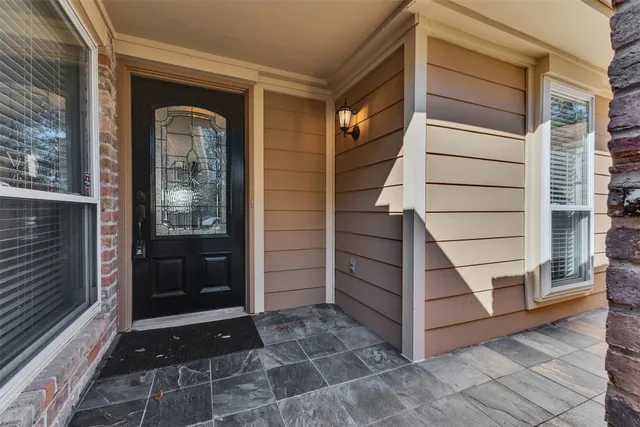 $2,000 | 8318 Amurwood Drive, Tomball, TX 77375