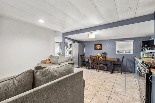 $84,990 | 18540 Soledad Canyon Road, Unit 34, Canyon Country, CA 91351