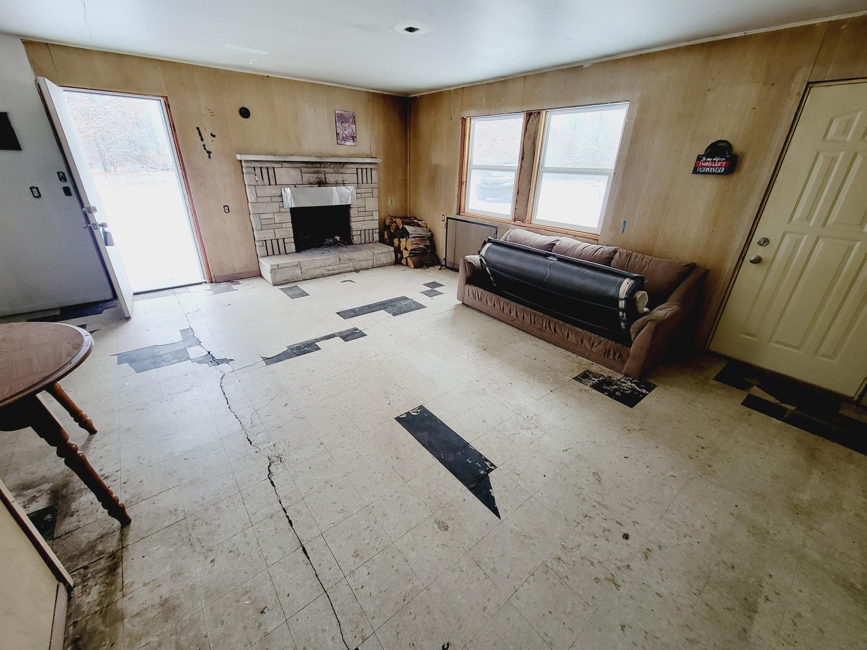 2258 South James Road Baldwin, MI 49304 - Photo 11 of 23 20231126_114837