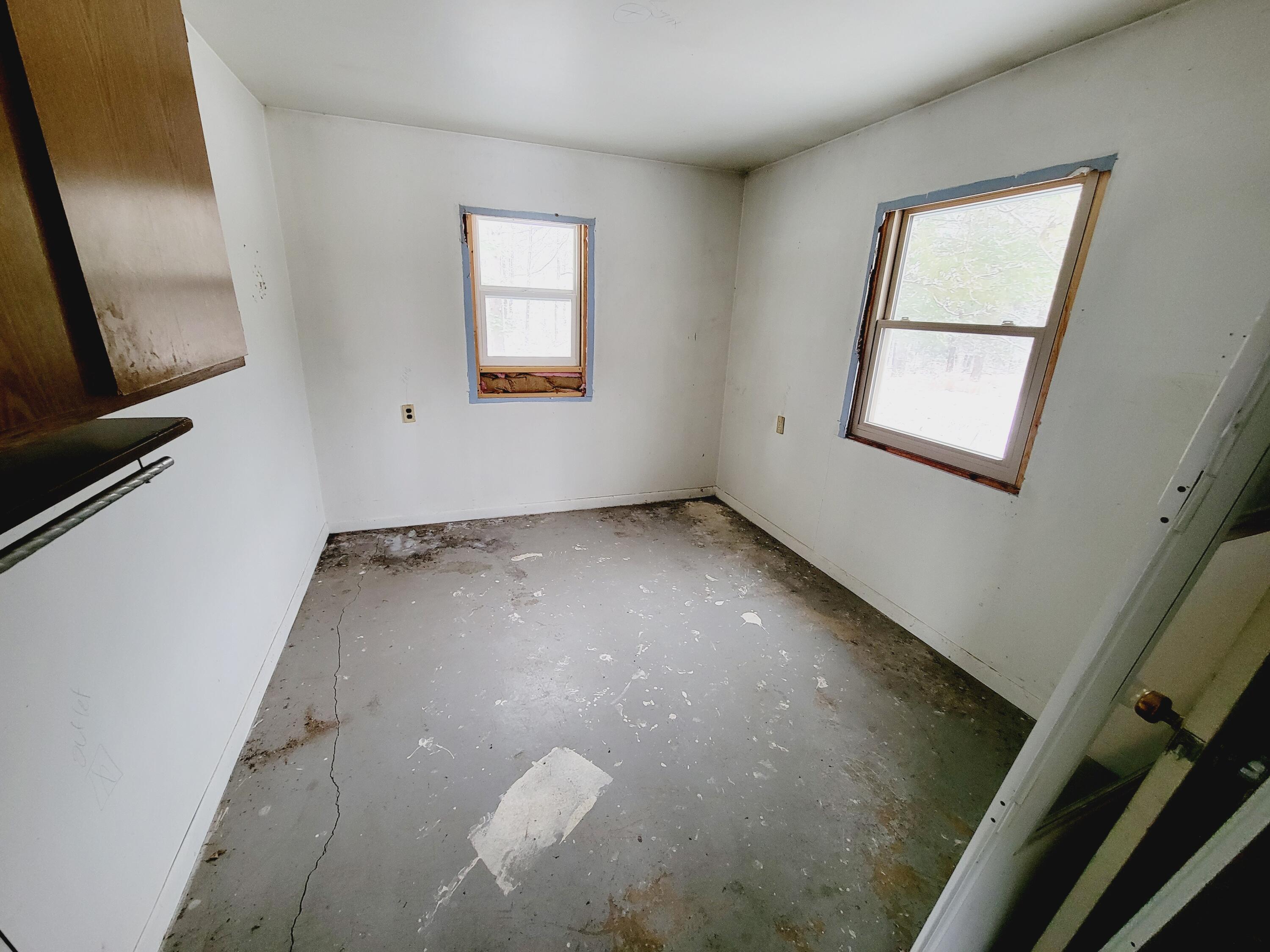 2258 South James Road Baldwin, MI 49304 - Photo 16 of 23 20231126_114820