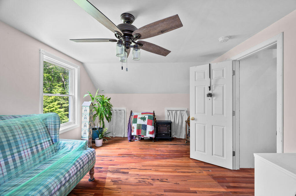 93 Bartlett Road Kittery Point, ME 03905 - Photo 22 of 41 untitled-17