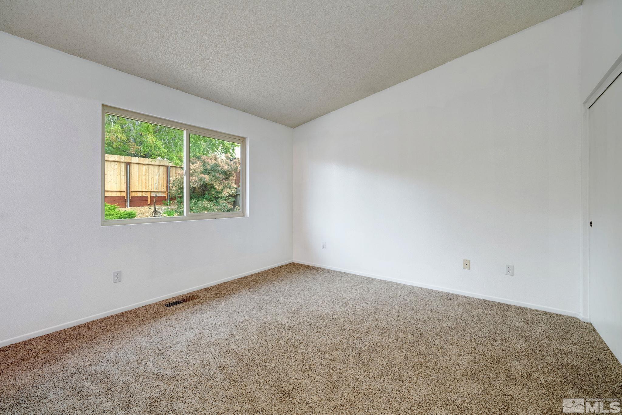8490 Sopwith Boulevard Reno, NV 89506 - Photo 8 of 18 Photo 8