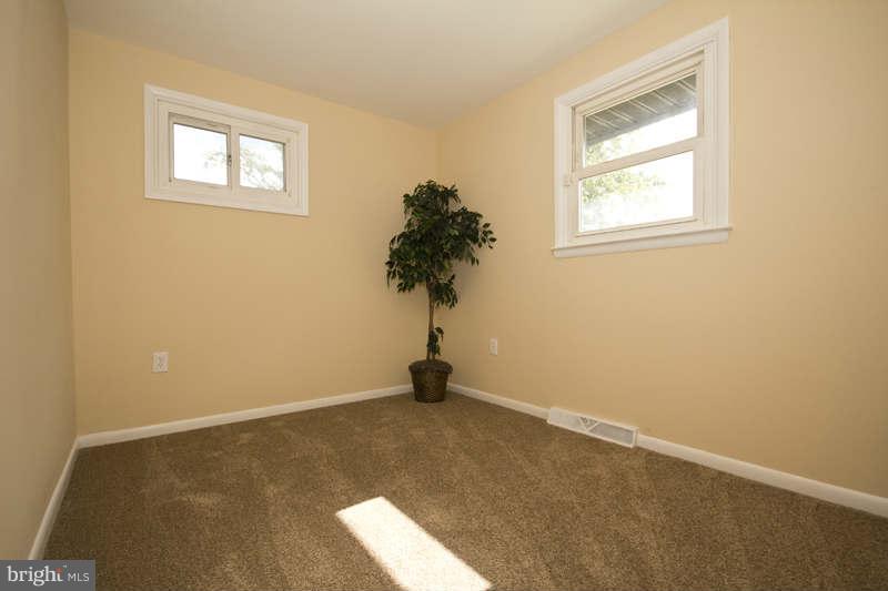 3141 Jeffrey Road Baltimore, MD 21244 - Photo 13 of 26 Bedroom