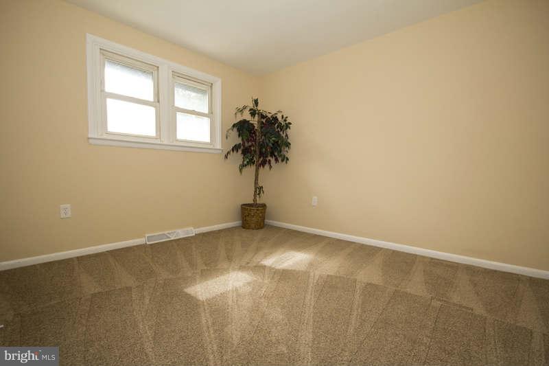 3141 Jeffrey Road Baltimore, MD 21244 - Photo 15 of 26 Bedroom