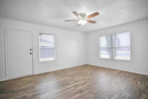 $1,545 | 1307 61st Street, Lubbock, TX 79412