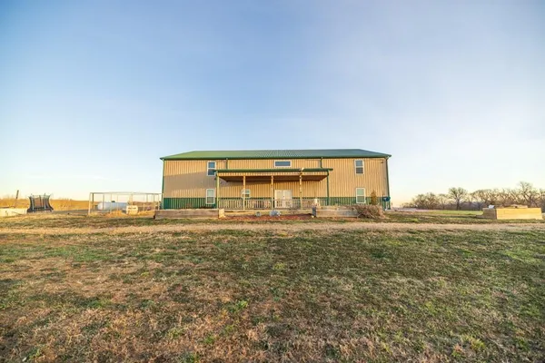 $1,195,737 | 11426 110th Street, Oskaloosa, KS 66066