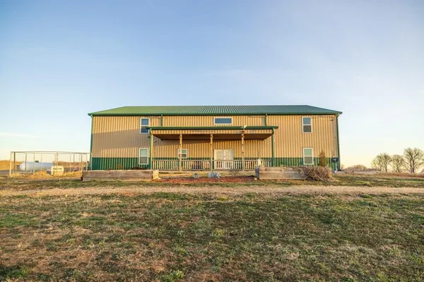 $1,195,737 | 11426 110th Street, Oskaloosa, KS 66066