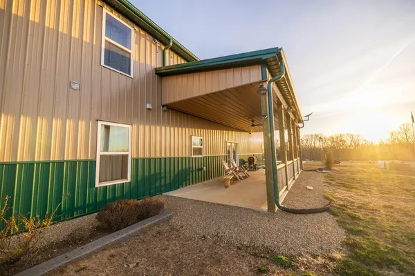 $1,195,737 | 11426 110th Street, Oskaloosa, KS 66066