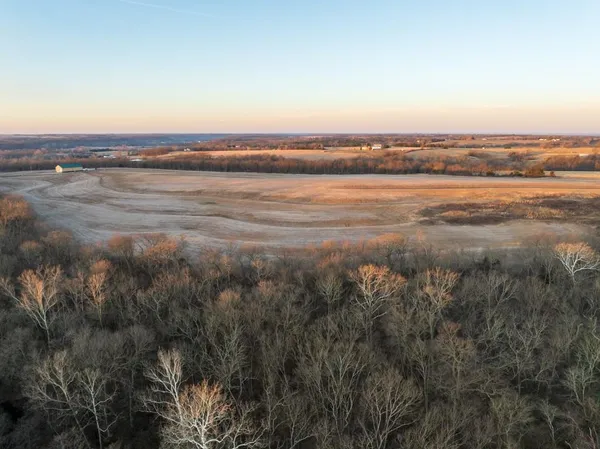 $1,195,737 | 11426 110th Street, Oskaloosa, KS 66066