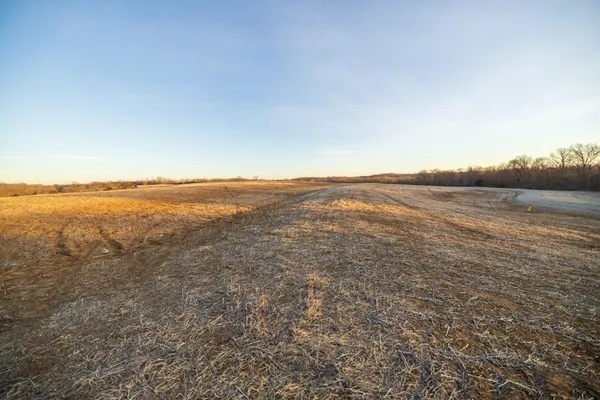 $1,195,737 | 11426 110th Street, Oskaloosa, KS 66066