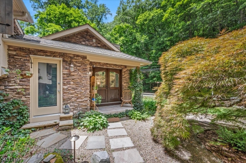 1448 Long Road Bridgewater, NJ 08836 - Photo 4 of 49