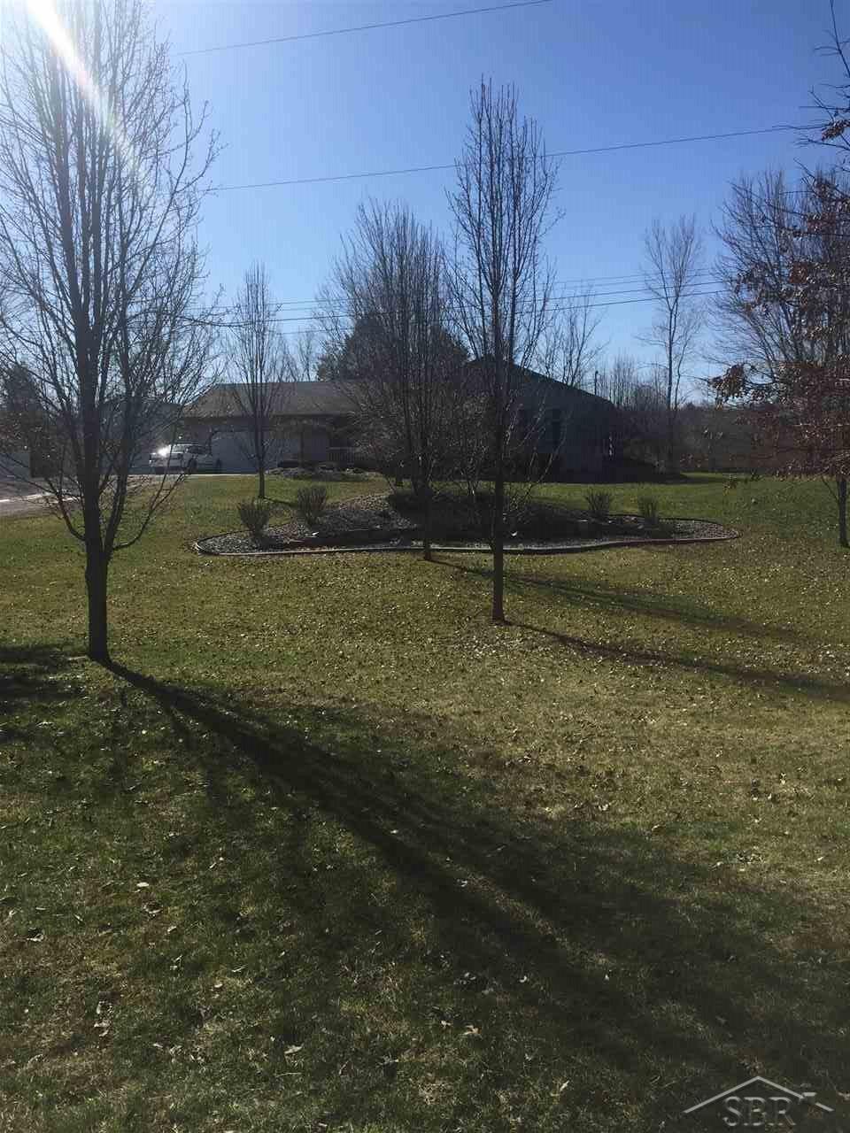 5160 Busch Road Birch Run, MI 48415 - Photo 2 of 16 31283942-1.JPG