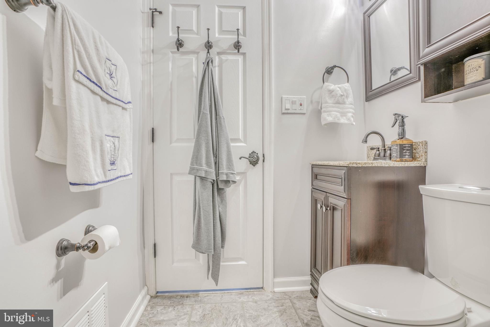 2439 Ellis Road Baltimore, MD 21234 - Photo 23 of 25 Gallery Image 23
