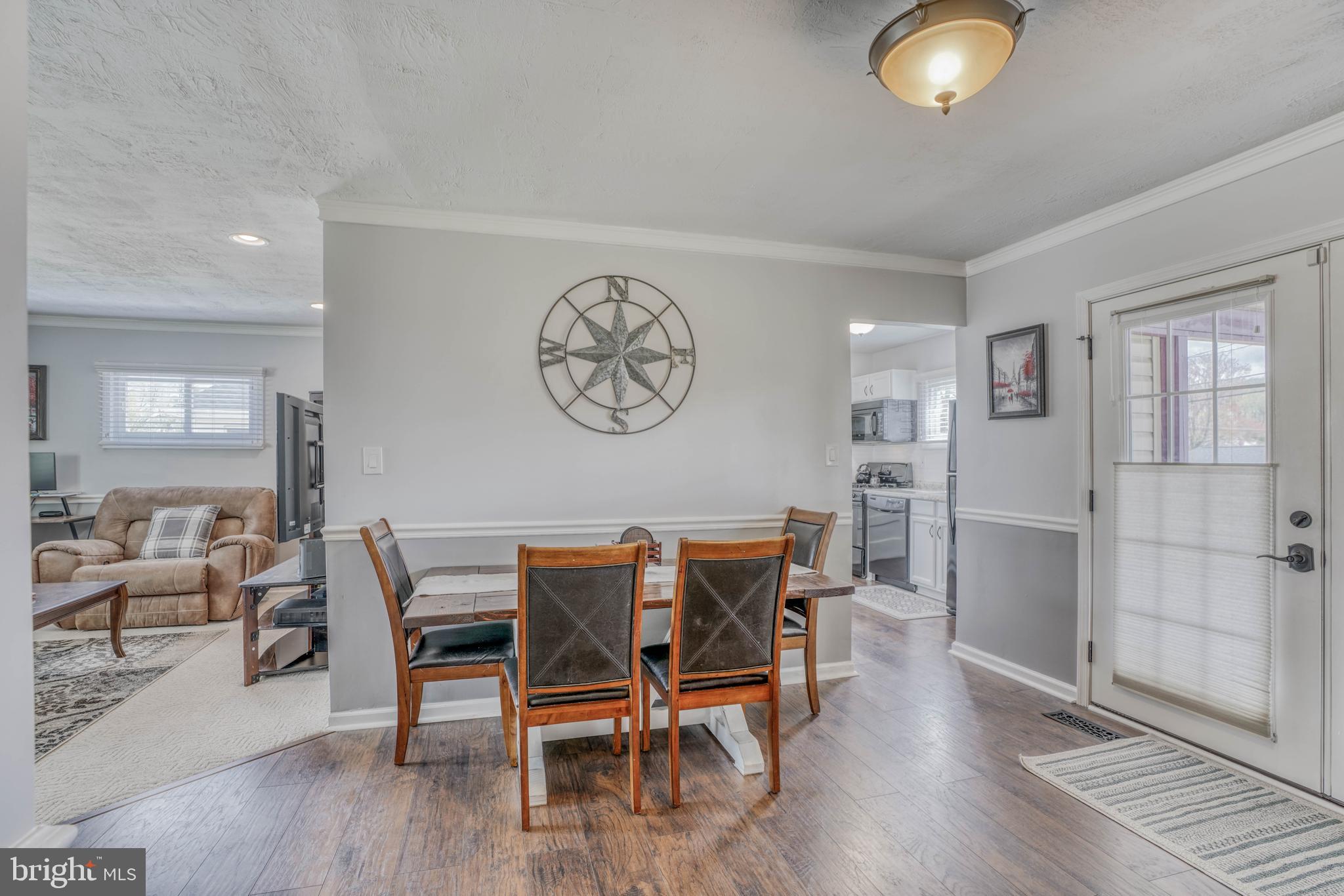 2439 Ellis Road Baltimore, MD 21234 - Photo 6 of 25 Dining Room