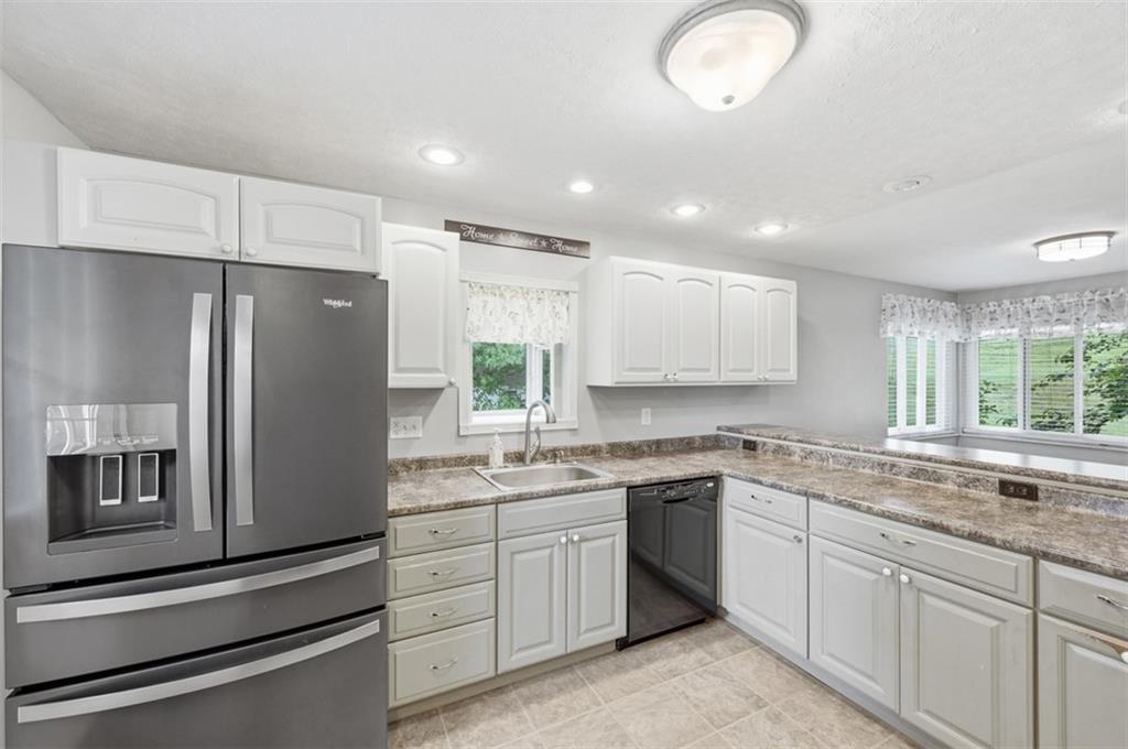 601 Wack Drive Rochester, PA 15074 - Photo 26 of 44