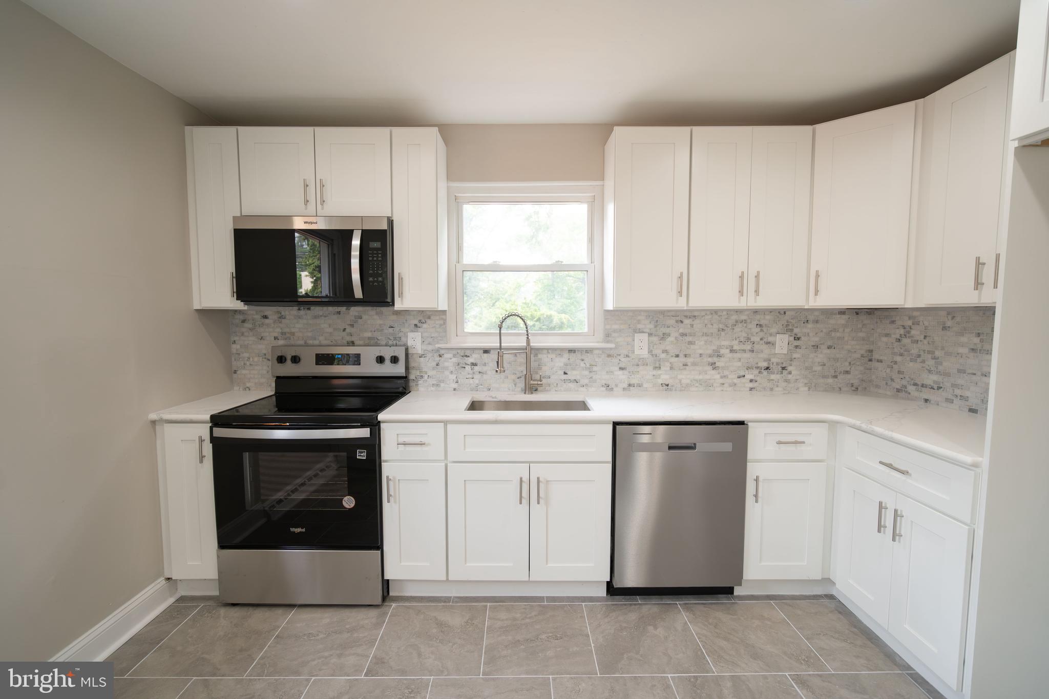 407 Fairview Road Woodlyn, PA 19094 - Photo 18 of 47 Gallery Image 18