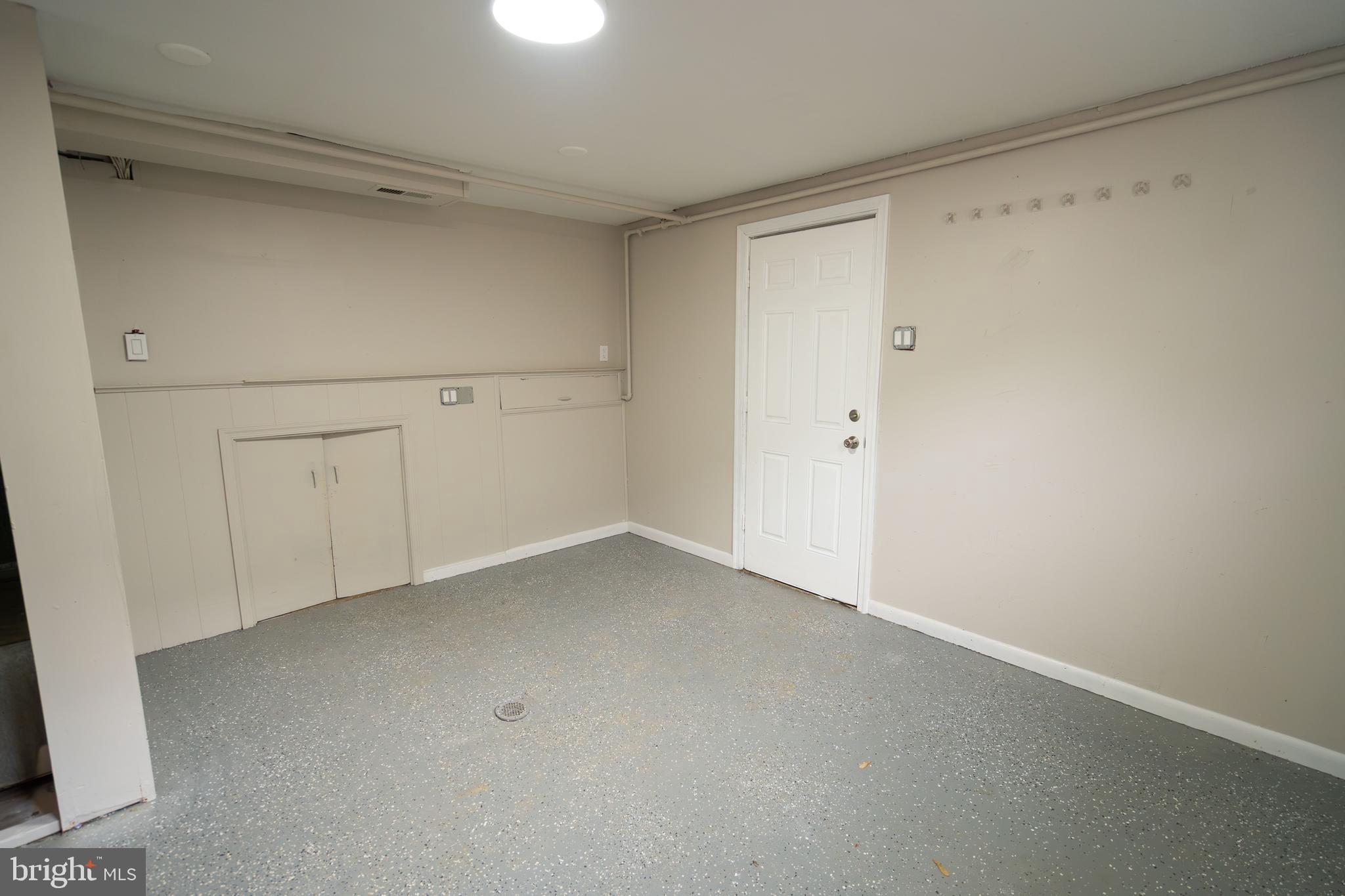 407 Fairview Road Woodlyn, PA 19094 - Photo 37 of 47 Gallery Image 37