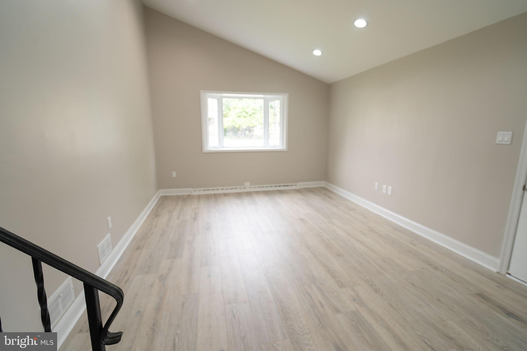 407 Fairview Road Woodlyn, PA 19094 - Photo 44 of 47 Gallery Image 44