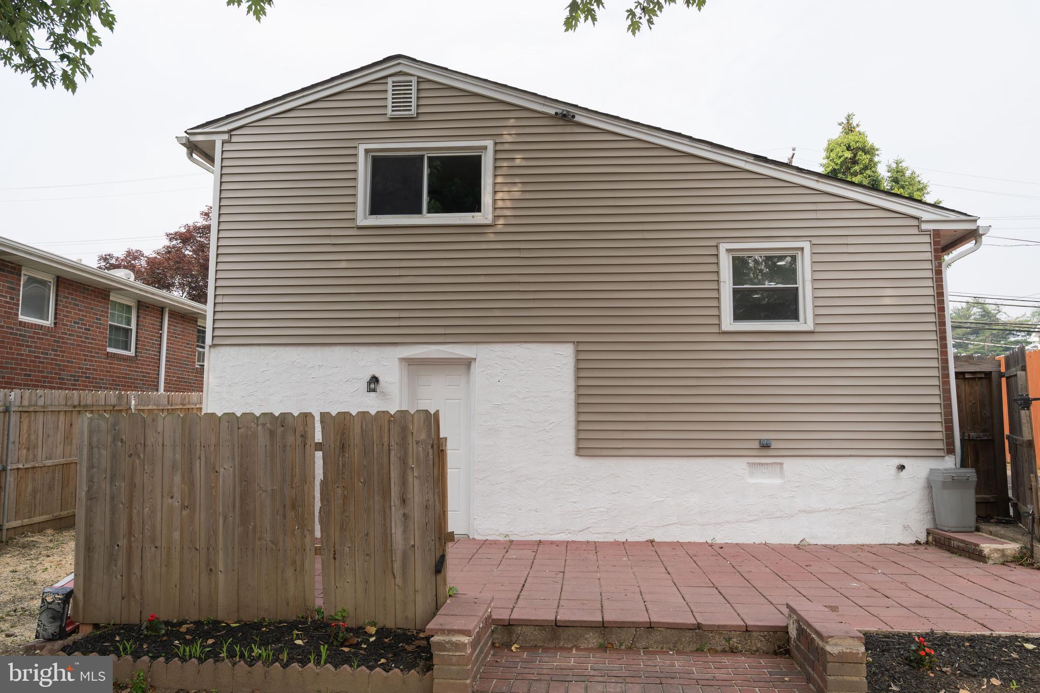 407 Fairview Road Woodlyn, PA 19094 - Photo 5 of 47 Gallery Image 5