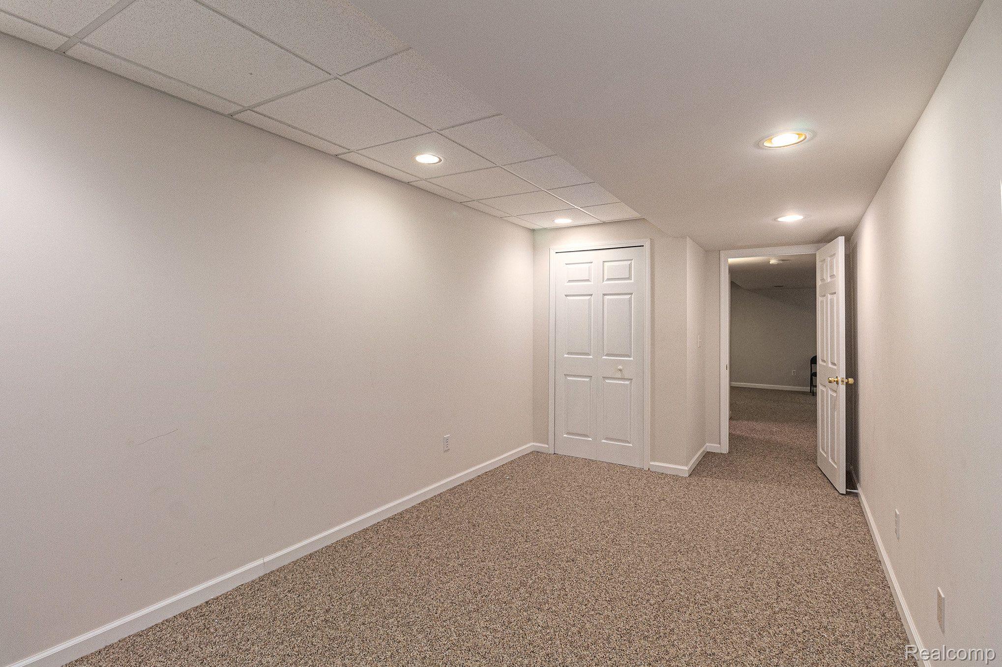 3687 Stratton Lane Howell, MI 48843 - Photo 22 of 30 Gallery Image 22