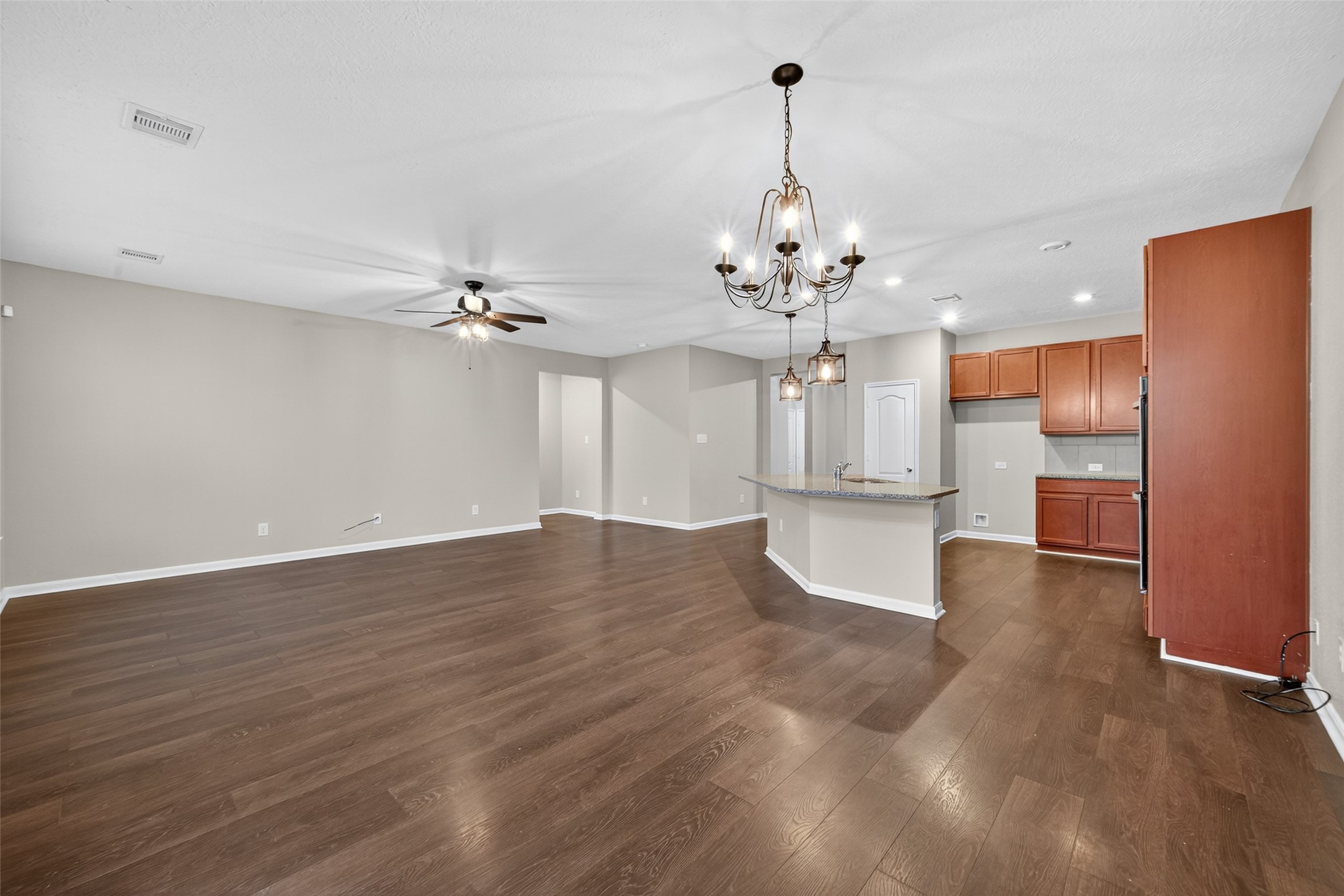 25403 King Reyes Street Katy, TX 77493 - Photo 11 of 27