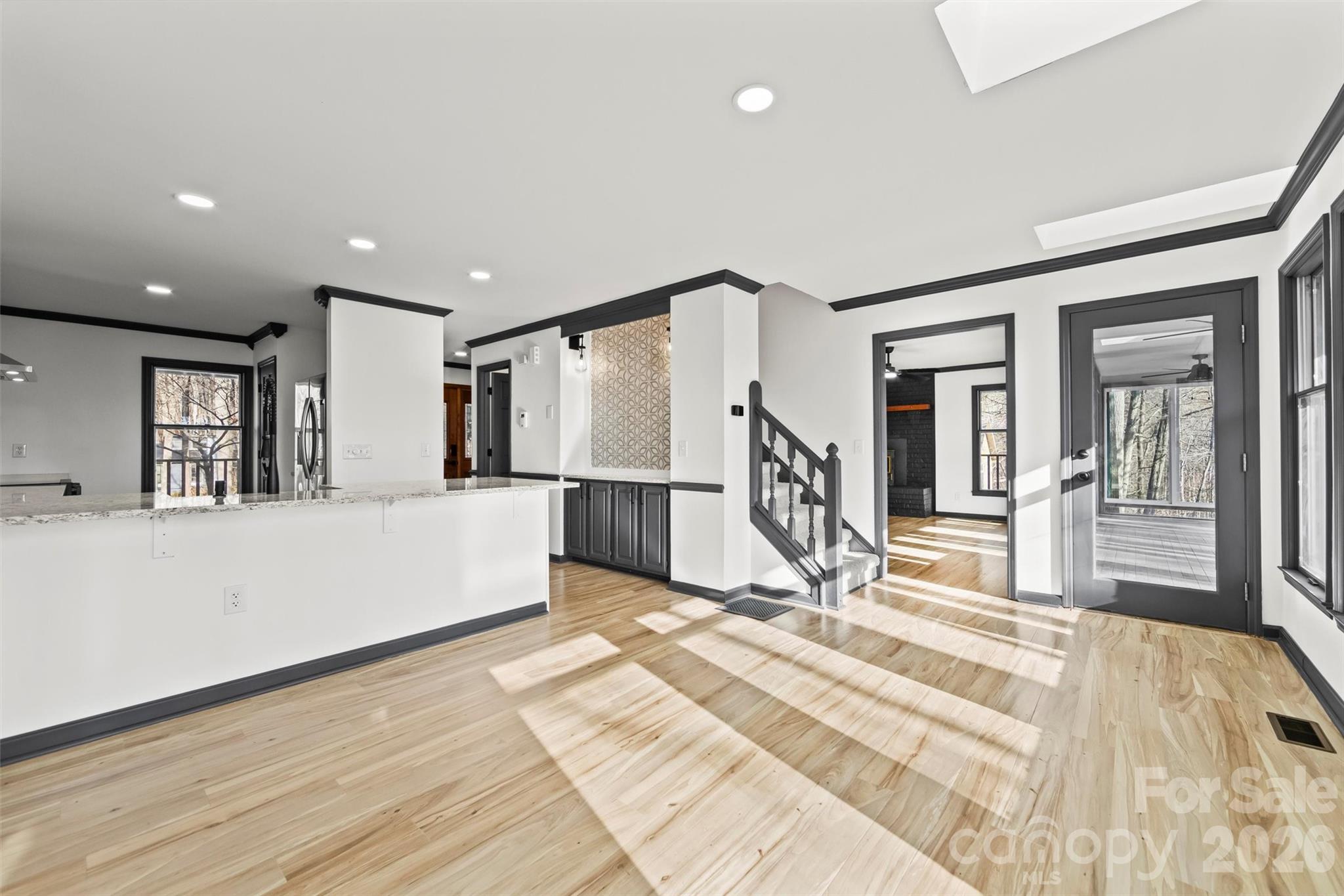 8 Indian Ridge Road Asheville, NC 28803 - Photo 15 of 45 Gallery Image 15