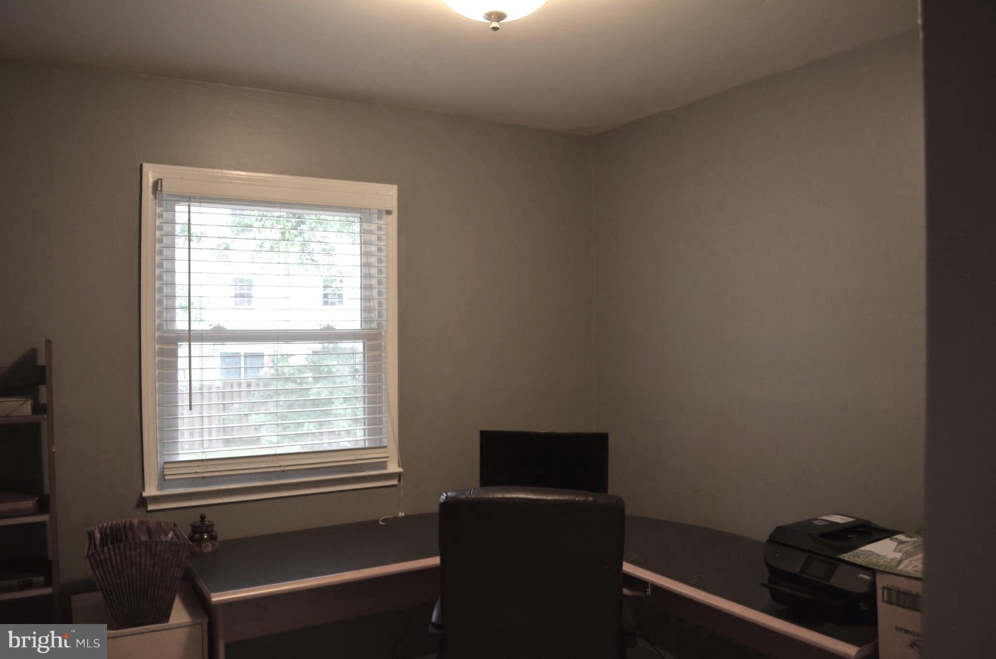 9205 Sprucewood Road Burke, VA 22015 - Photo 24 of 30 Bedroom